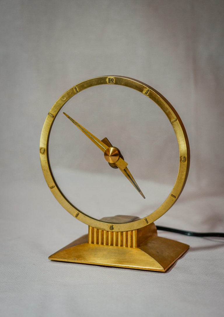 Vintage Tabletop Clock - Journey's Eye Studio